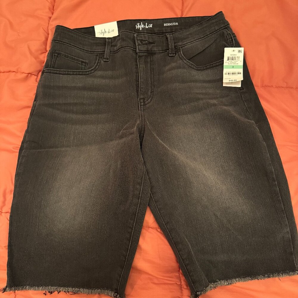 Brand New Women’s Bermuda Shorts